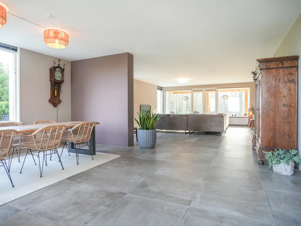 Onder de Bos 103, HULSHORST
