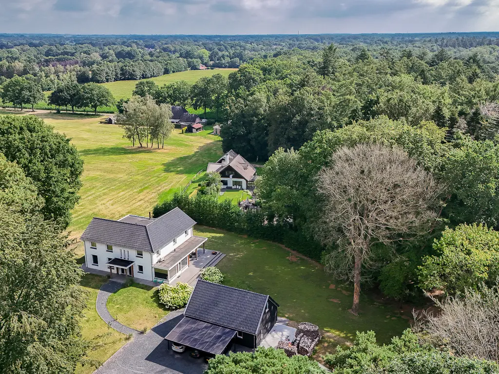 Onder de Bos 103, HULSHORST