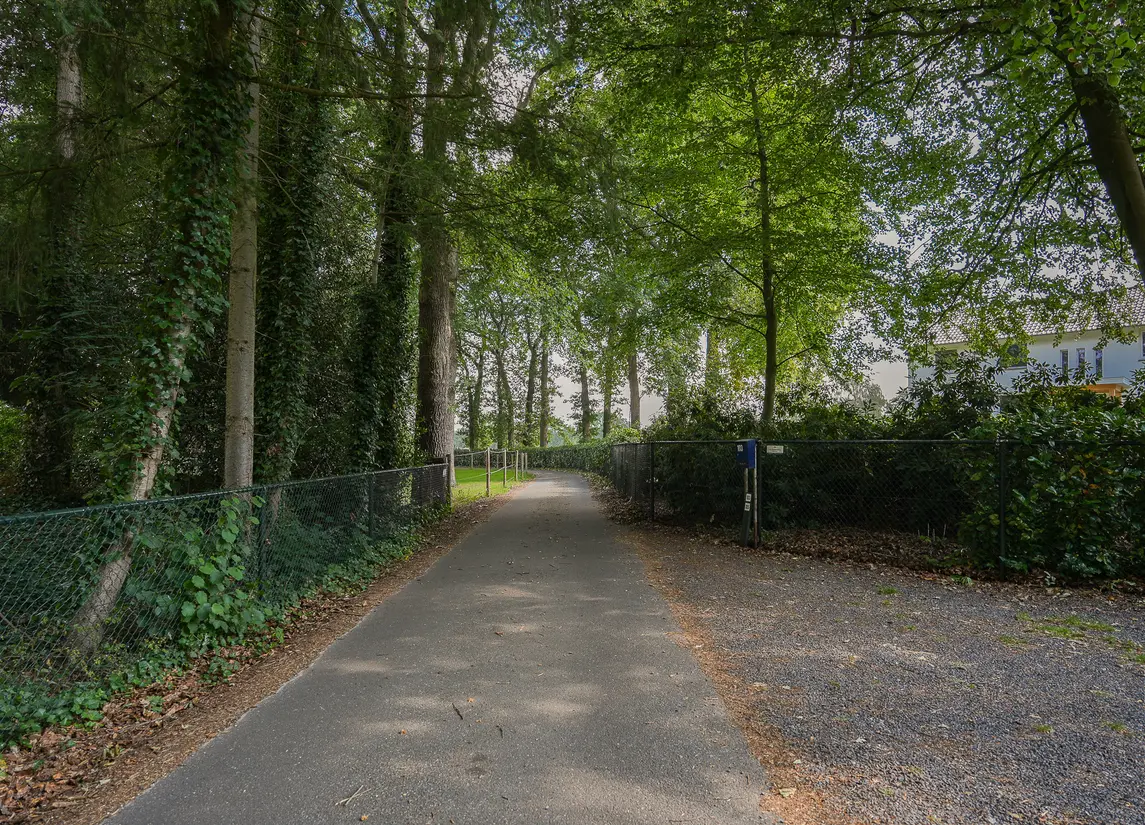 Onder de Bos 103