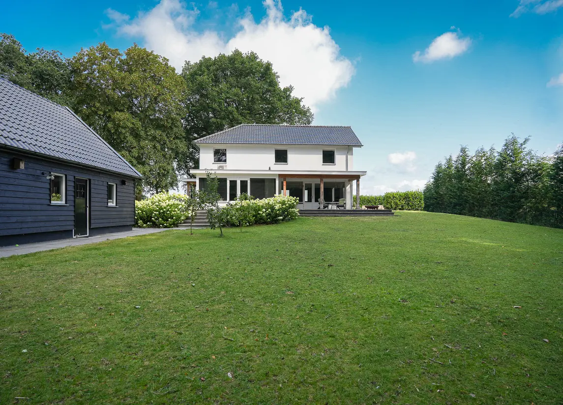 Onder de Bos 103