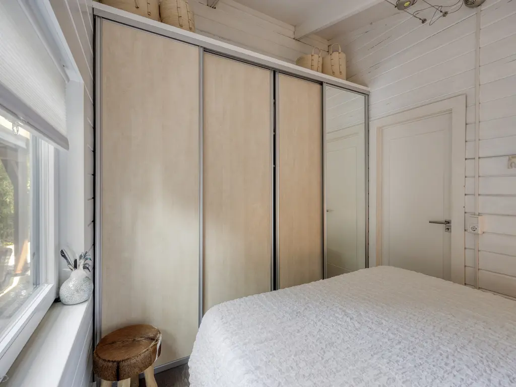 De Stille Wille 319, OOST WEST EN MIDDELBEERS