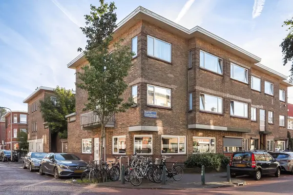 Jan ten Brinkstraat 18