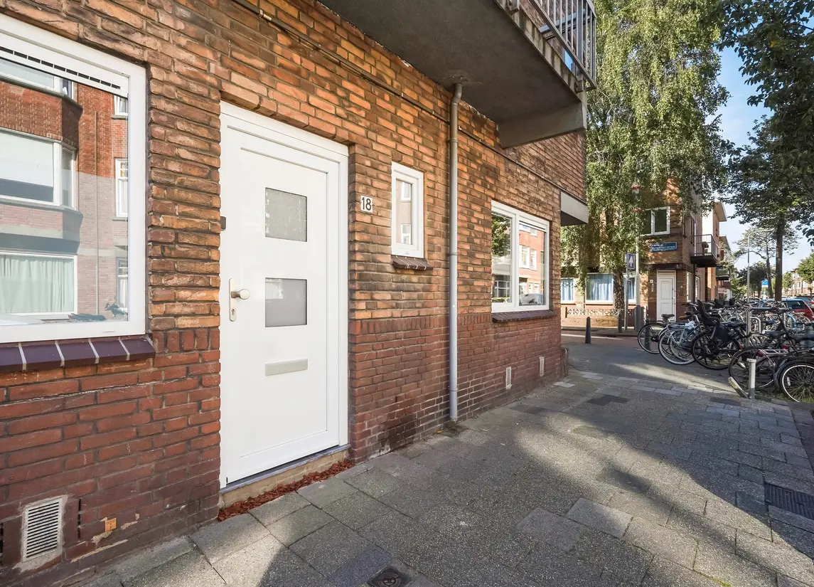 Jan ten Brinkstraat 18