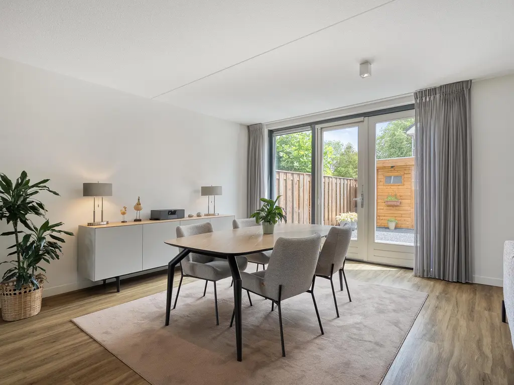 Bevershof 8, BARENDRECHT