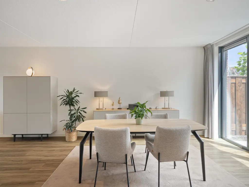 Bevershof 8, BARENDRECHT