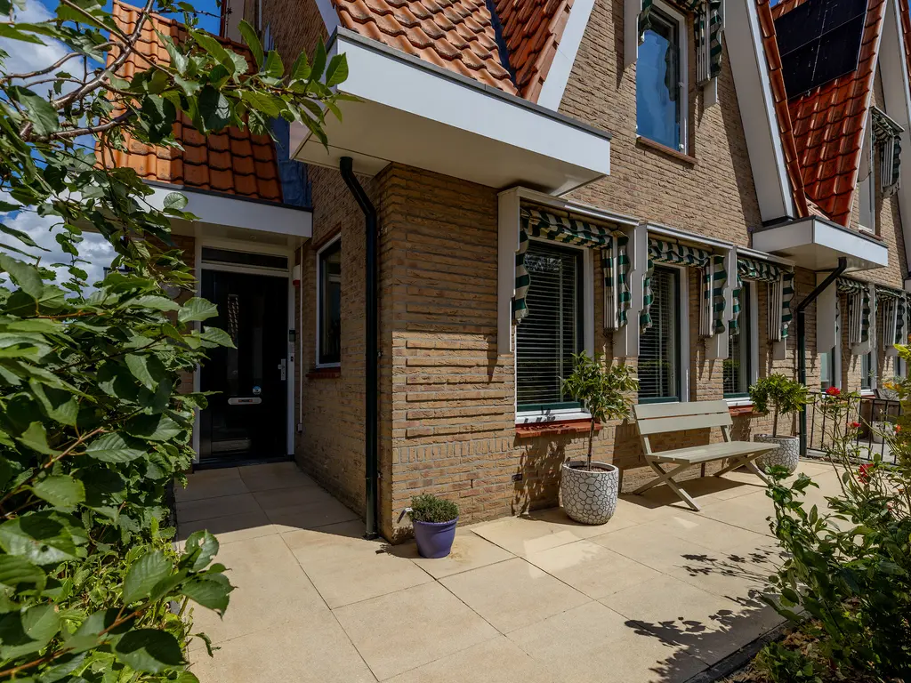 Riedermeet 26, BARENDRECHT