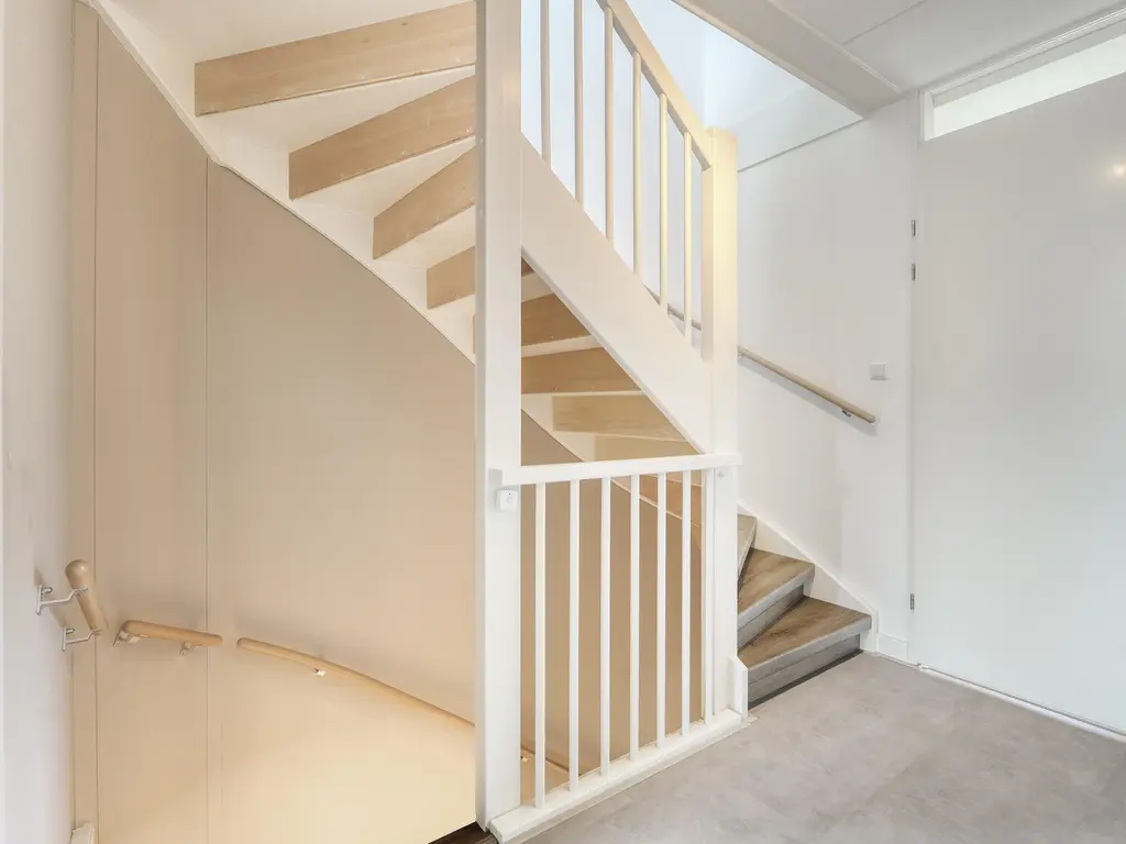 Asta Elstakstraat 6, ROTTERDAM