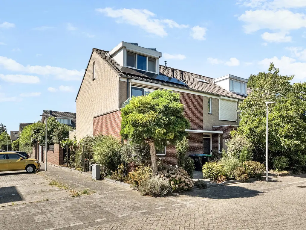 Serenadelaan 47, BARENDRECHT