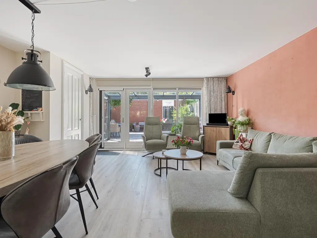 Serenadelaan 47, BARENDRECHT