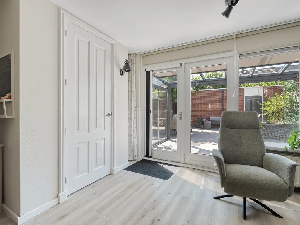 Serenadelaan 47, BARENDRECHT