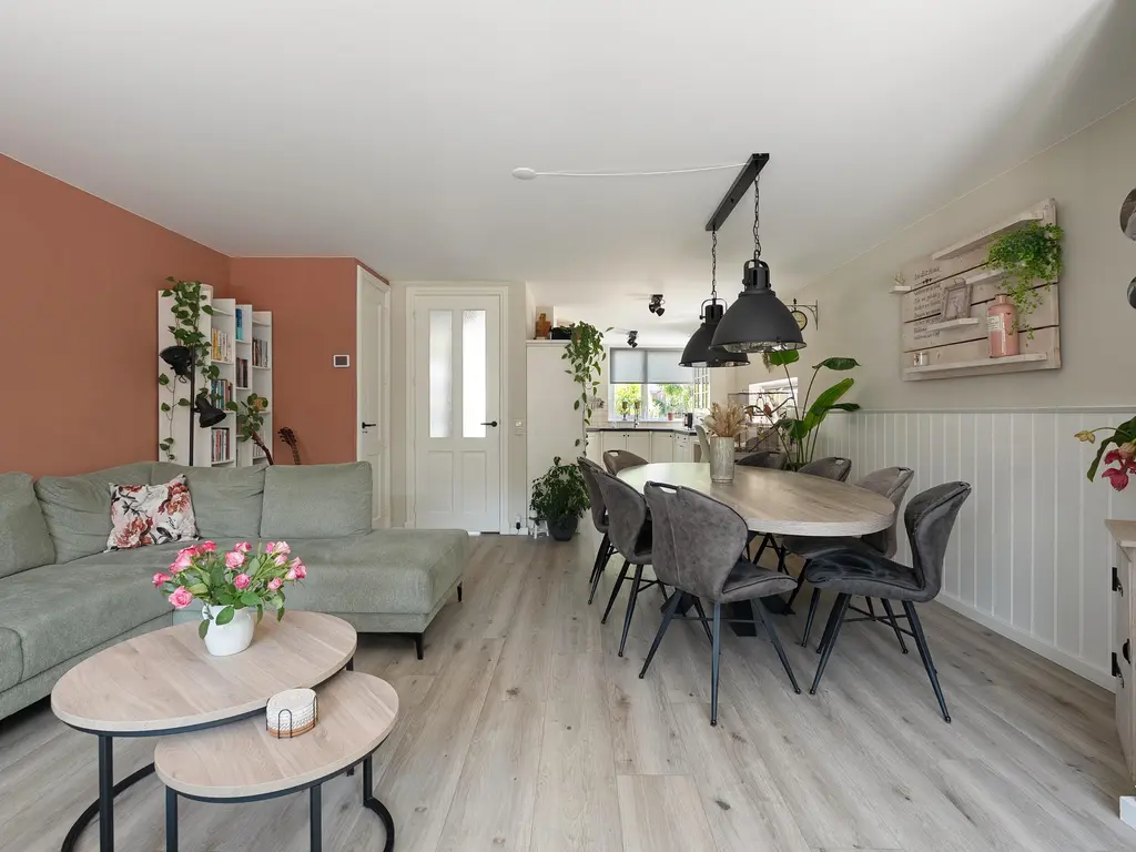Serenadelaan 47, BARENDRECHT