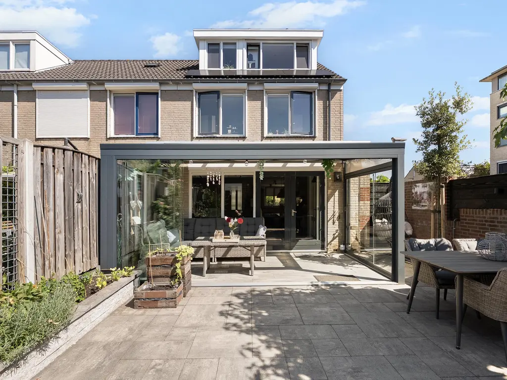 Serenadelaan 47, BARENDRECHT