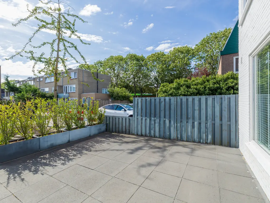 Van den Berghlaan 367, Hoofddorp