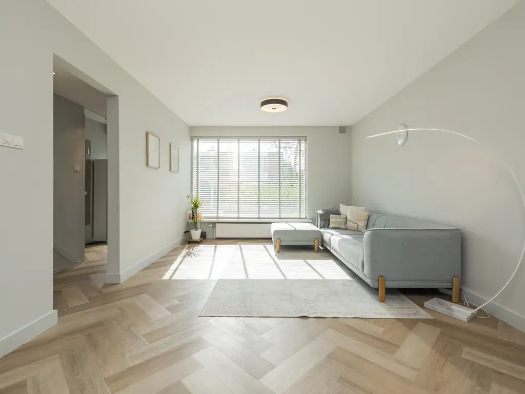 Van den Berghlaan 367, Hoofddorp
