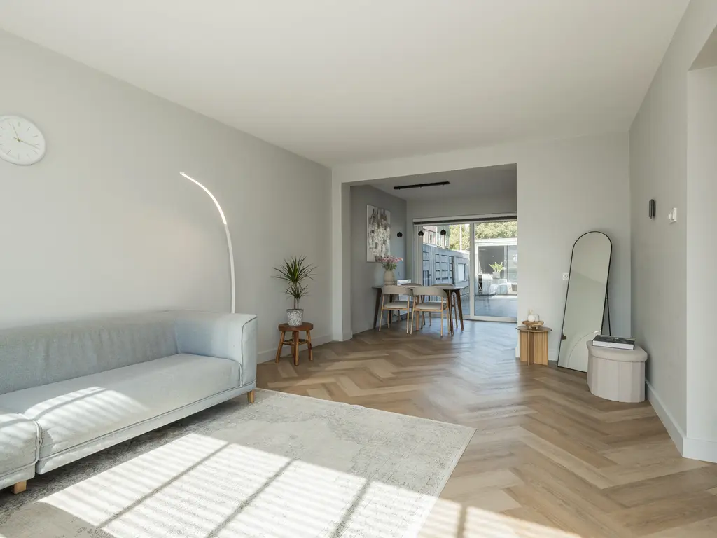 Van den Berghlaan 367, Hoofddorp