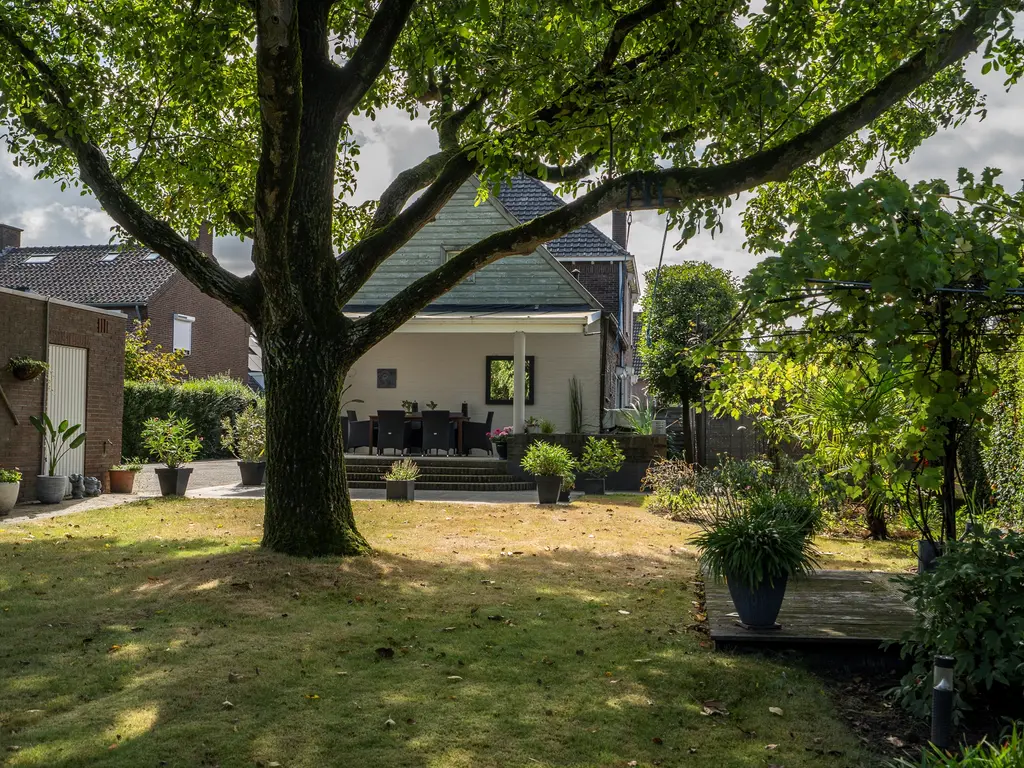 Daalakkerstraat 4, Horn