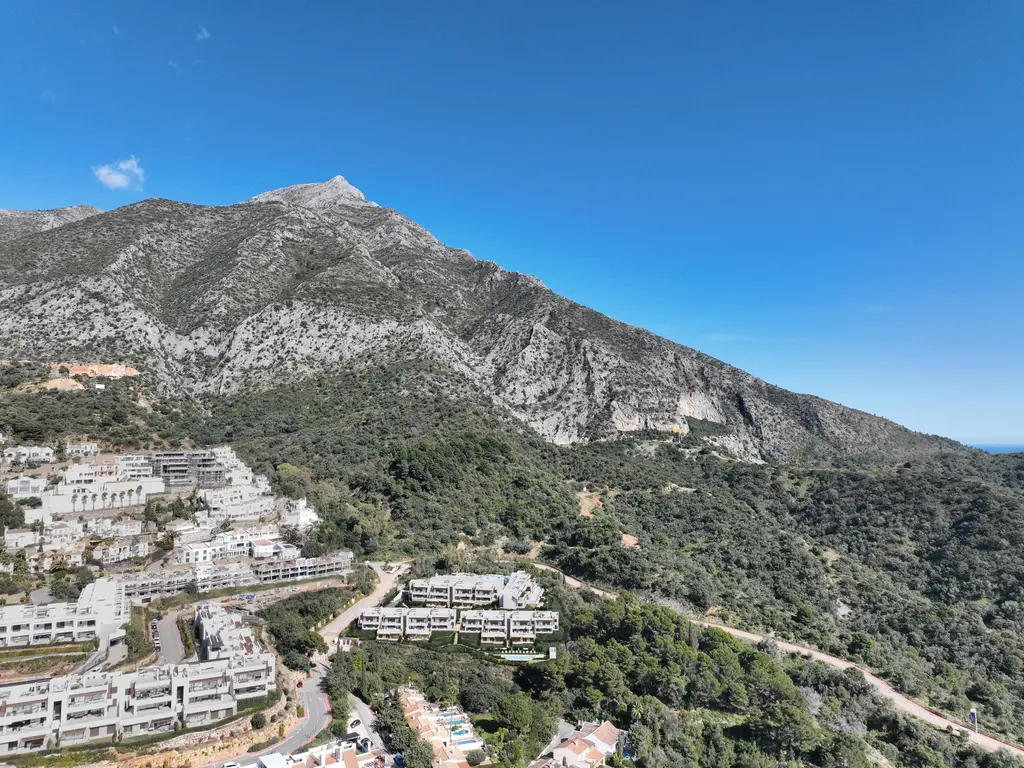 Almazara Views, Forest & Gardens (Costa del sol) , MÁLAGA