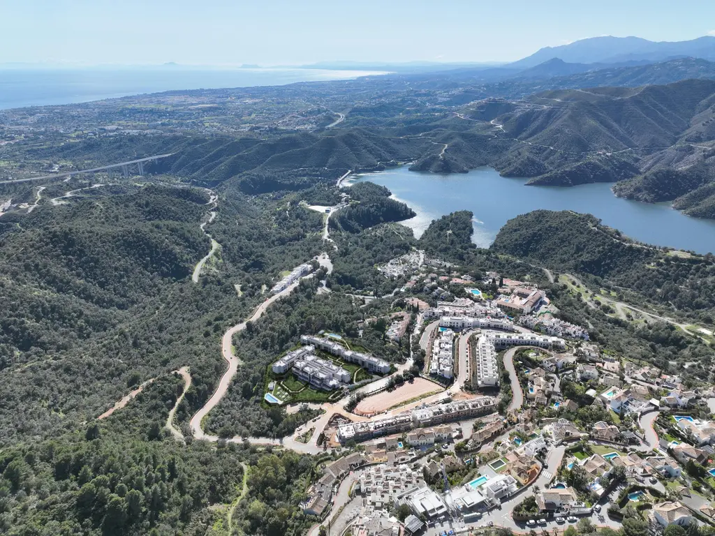 Almazara Views, Forest & Gardens (Costa del sol) , MÁLAGA