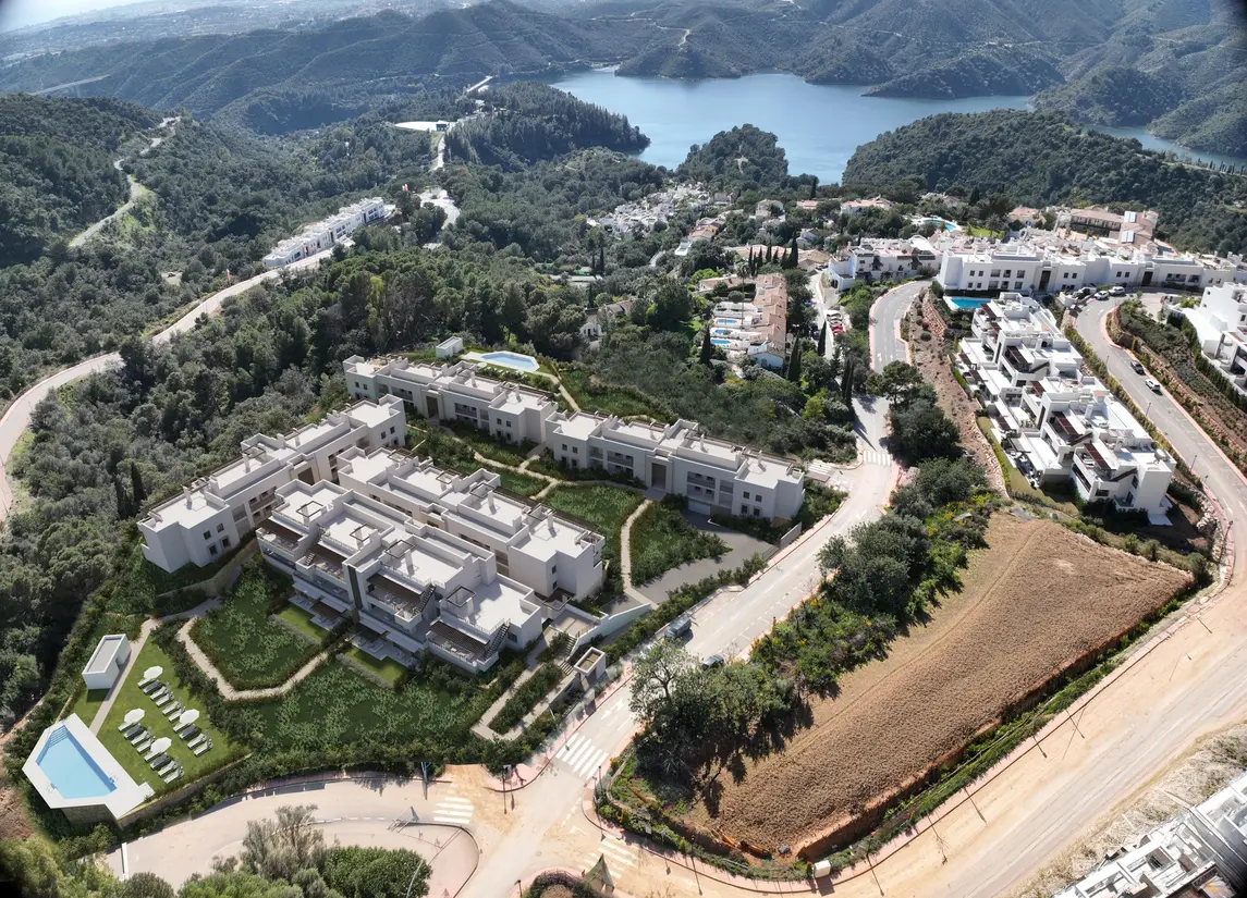 Almazara Views, Forest & Gardens (Costa del sol)