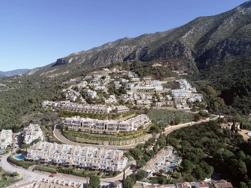 Almazara Views, Forest & Gardens (Costa del sol) , MÁLAGA