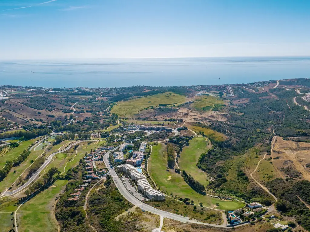 Sunny Golf — Estepona Golf (Costa del sol) , MÁLAGA