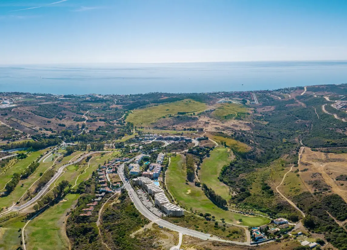 Sunny Golf — Estepona Golf (Costa del sol)