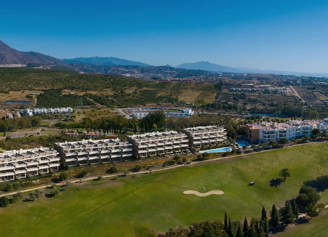 Sunny Golf — Estepona Golf (Costa del sol)