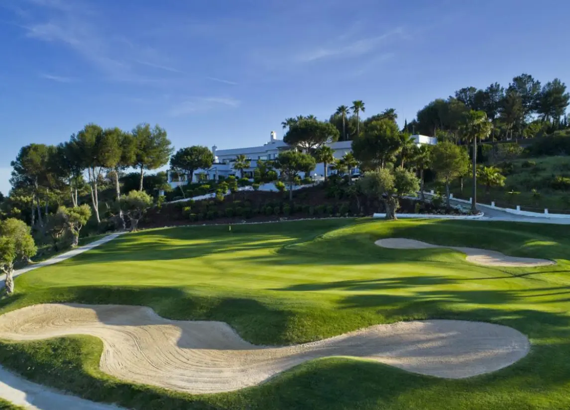 Sunny Golf — Estepona Golf (Costa del sol)