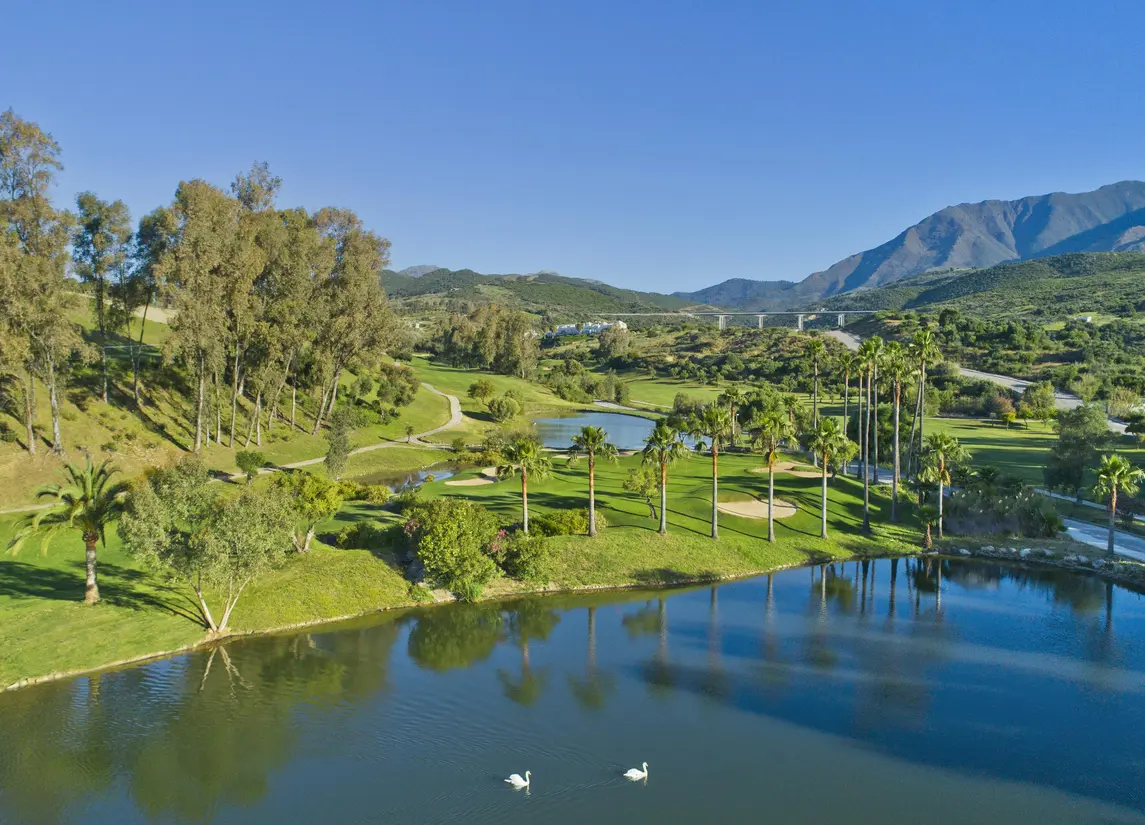 Sunny Golf — Estepona Golf (Costa del sol)