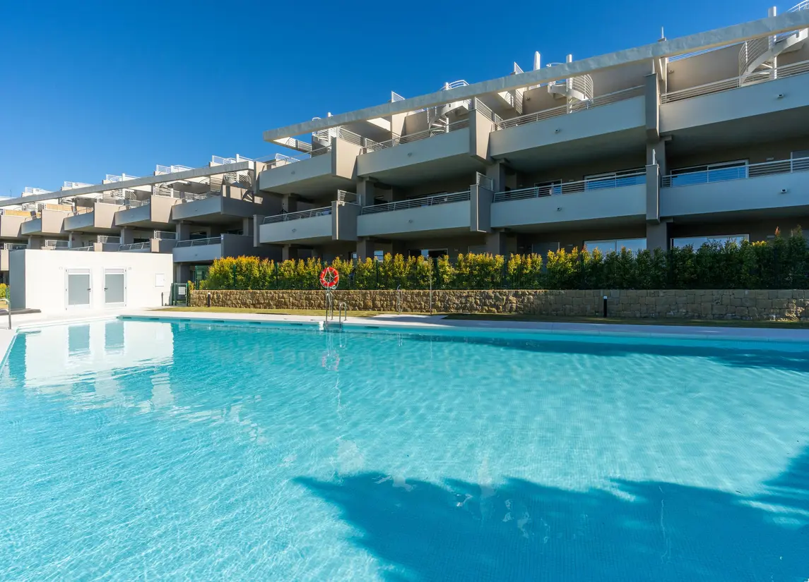 Sunny Golf — Estepona Golf (Costa del sol)