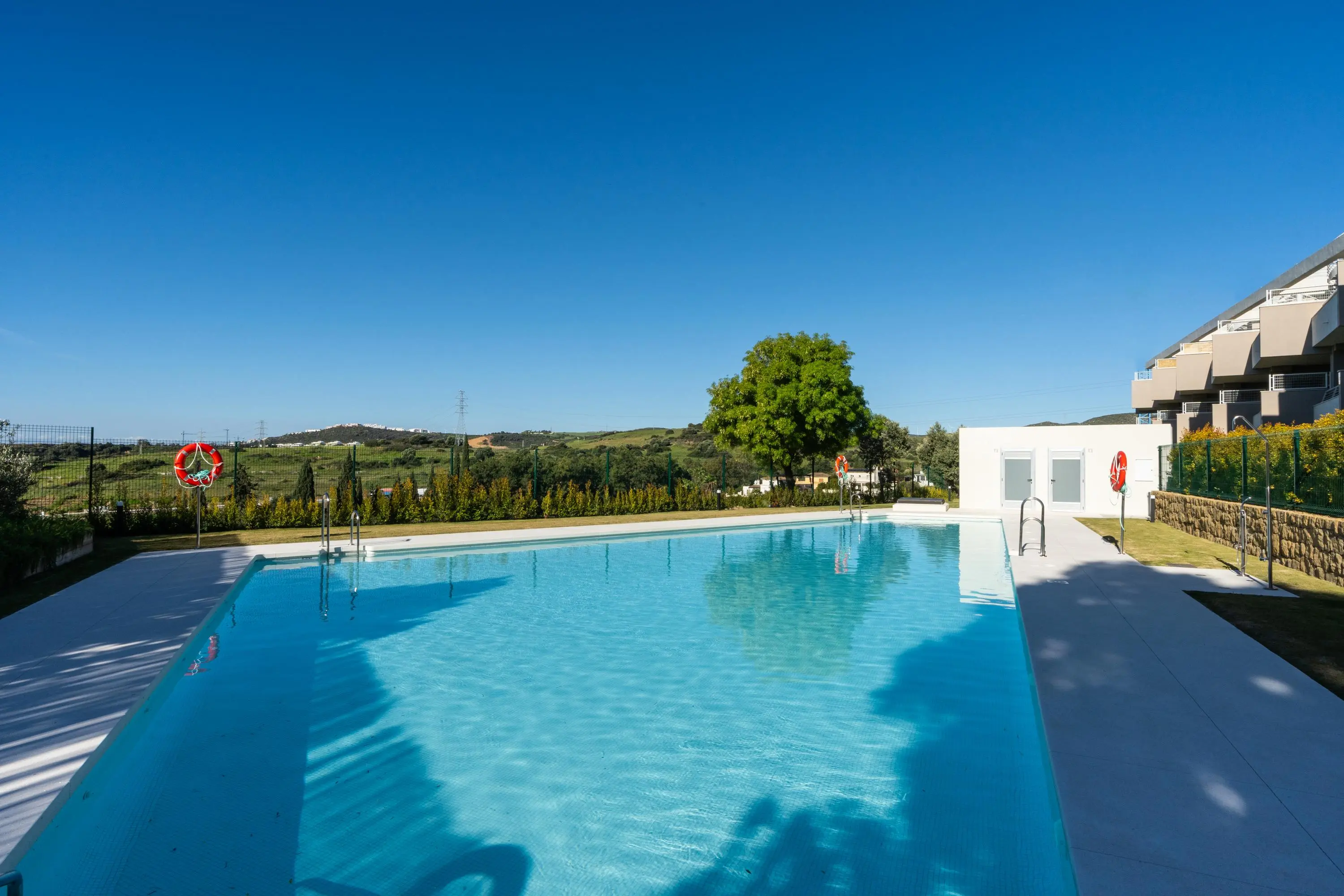 Sunny Golf — Estepona Golf (Costa del sol) 