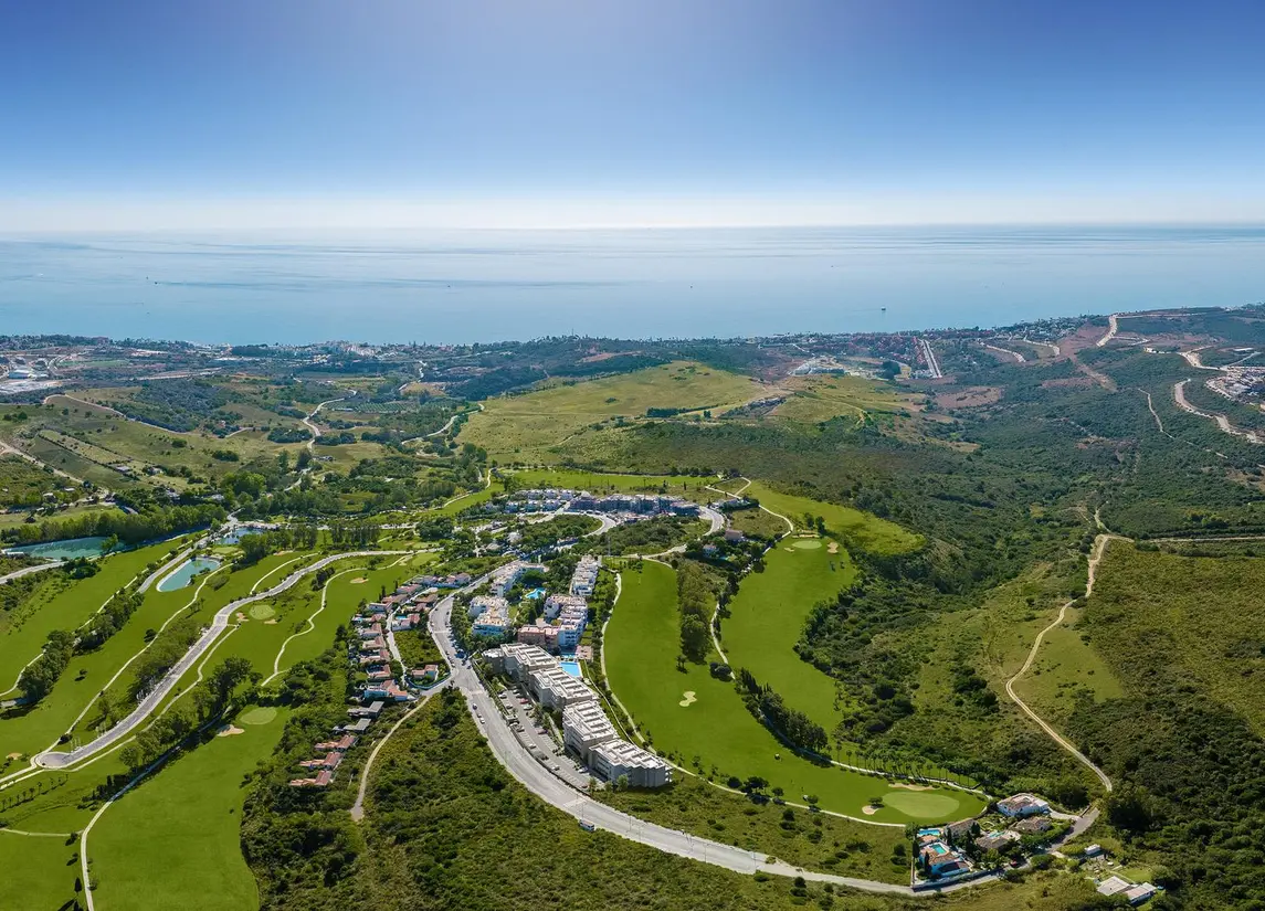 Sunny Golf — Estepona Golf (Costa del sol)