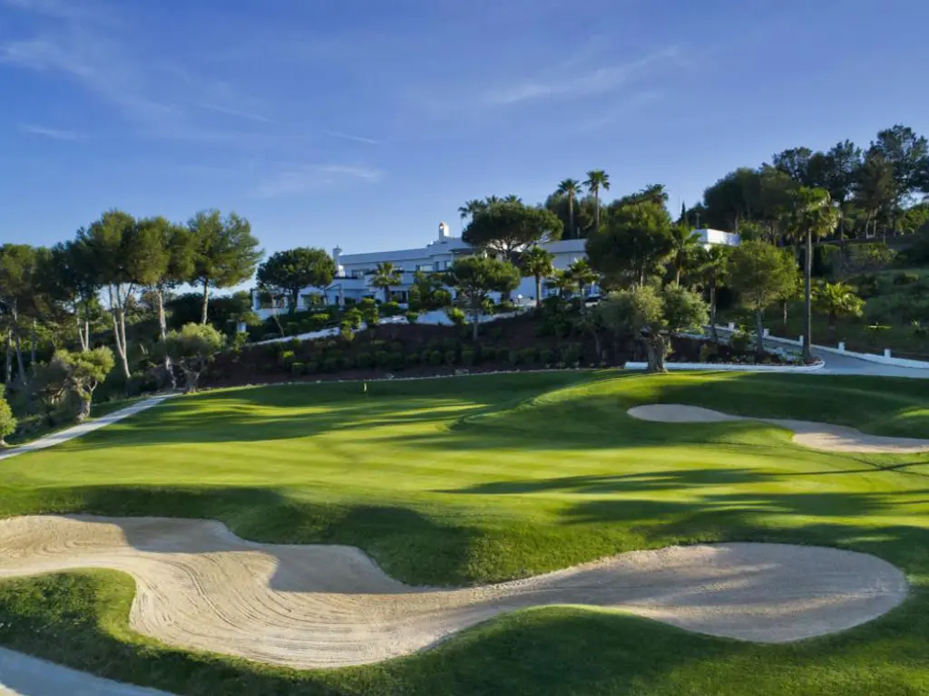 Sunny Golf — Estepona Golf (Costa del sol) , MÁLAGA