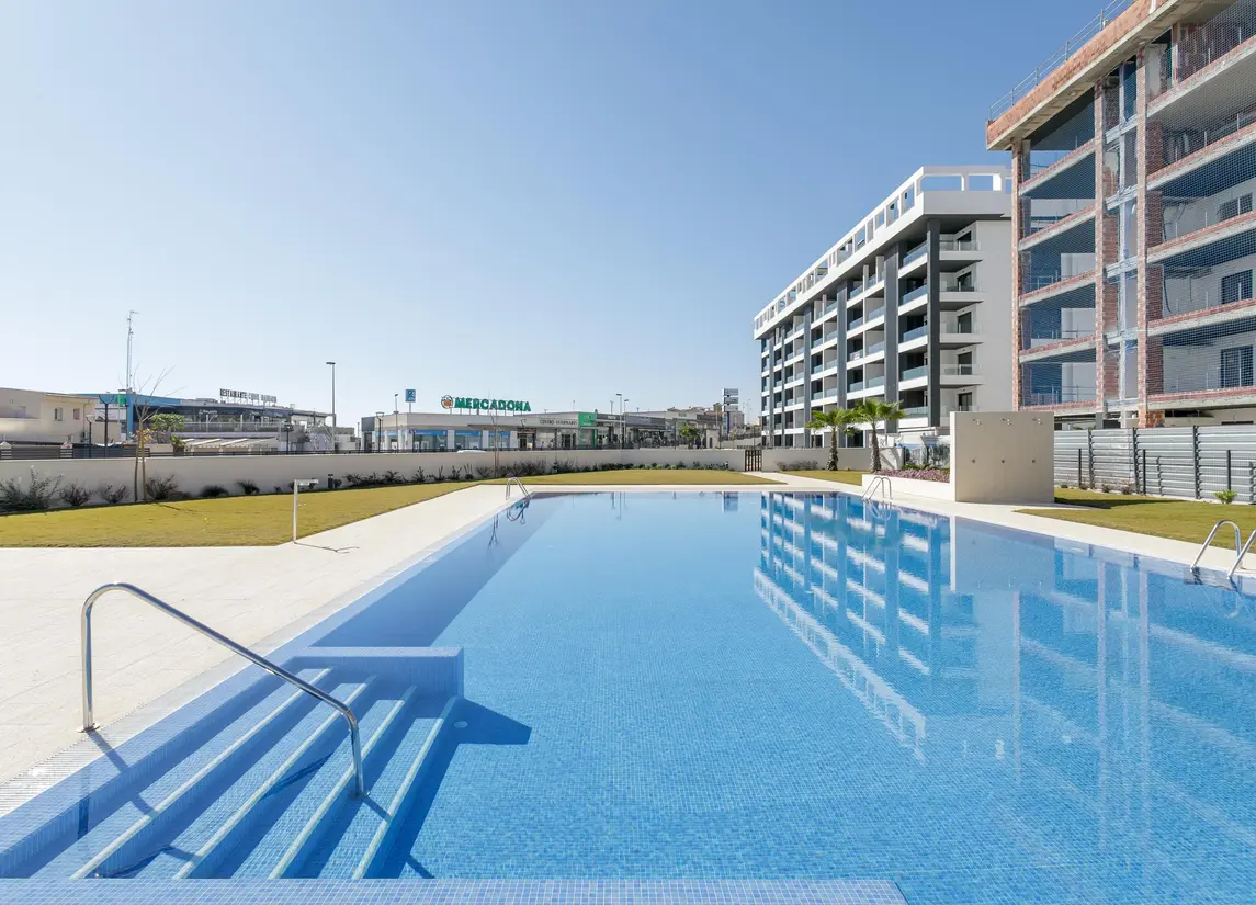 Eden Beach — Torrevieja (Costa Blanca)