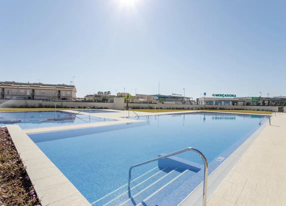 Eden Beach — Torrevieja (Costa Blanca)