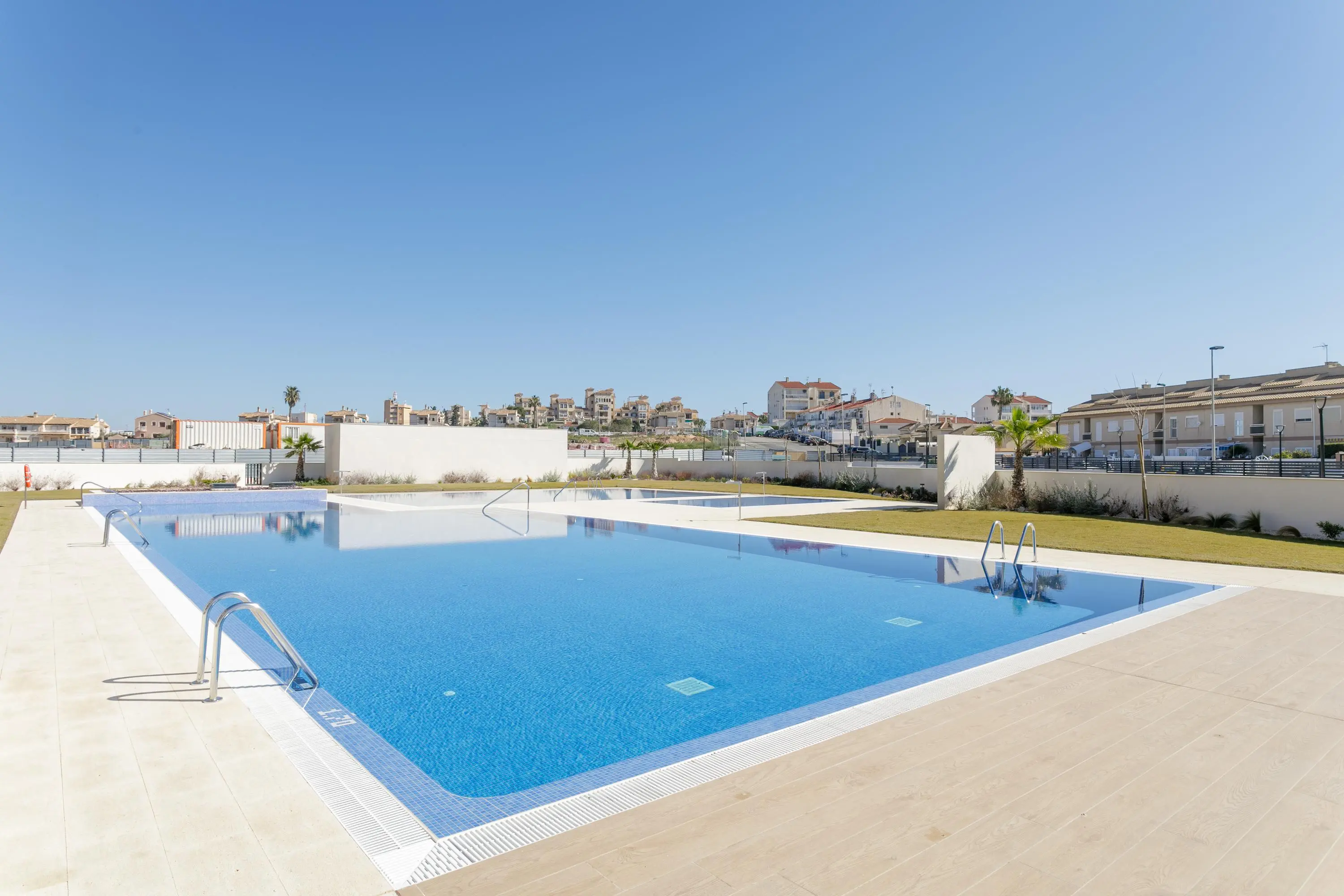 Eden Beach — Torrevieja (Costa Blanca) 