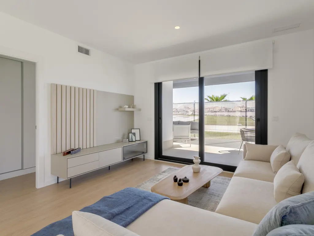 Eden Beach — Torrevieja (Costa Blanca) , ALICANTE