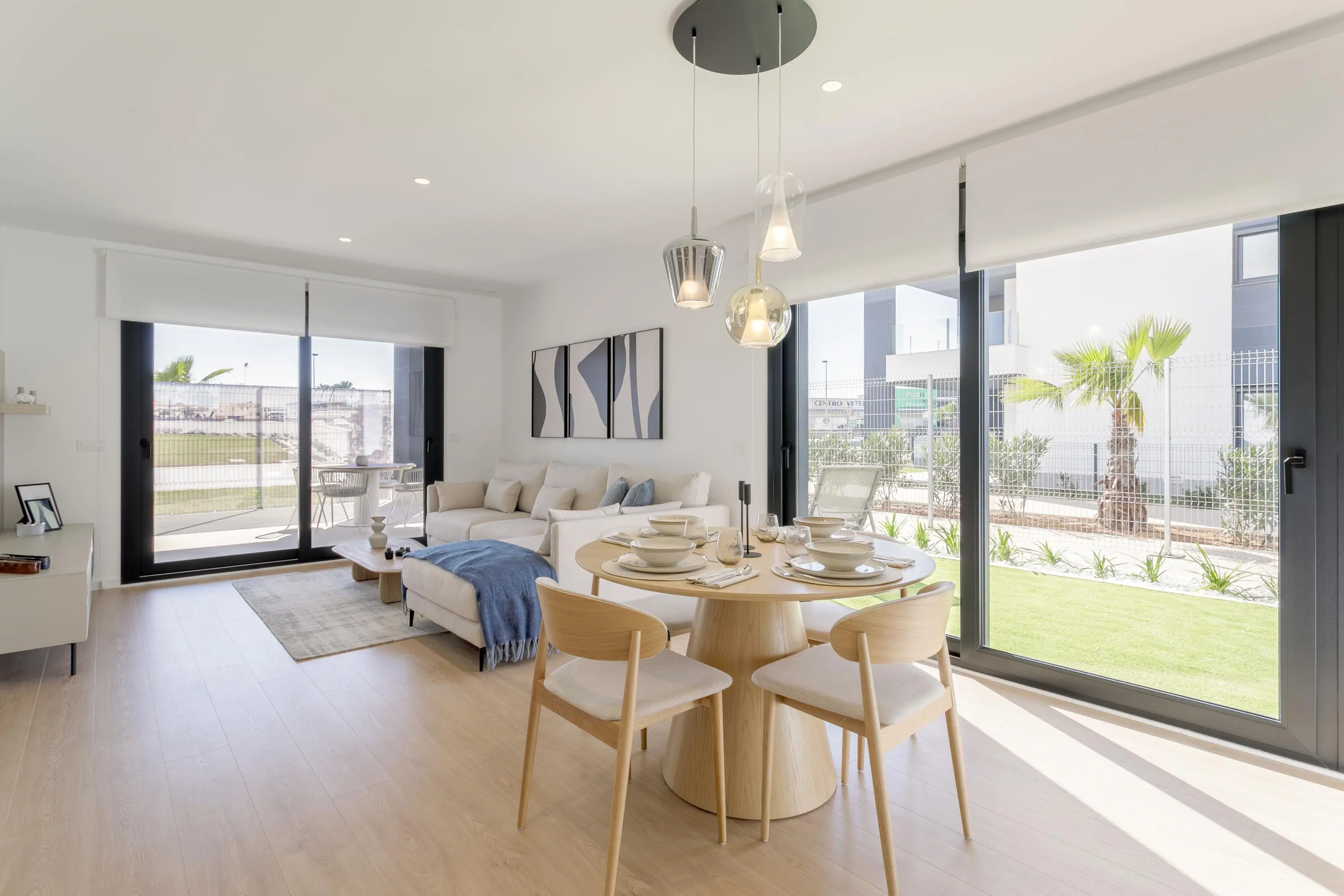 Eden Beach — Torrevieja (Costa Blanca) 