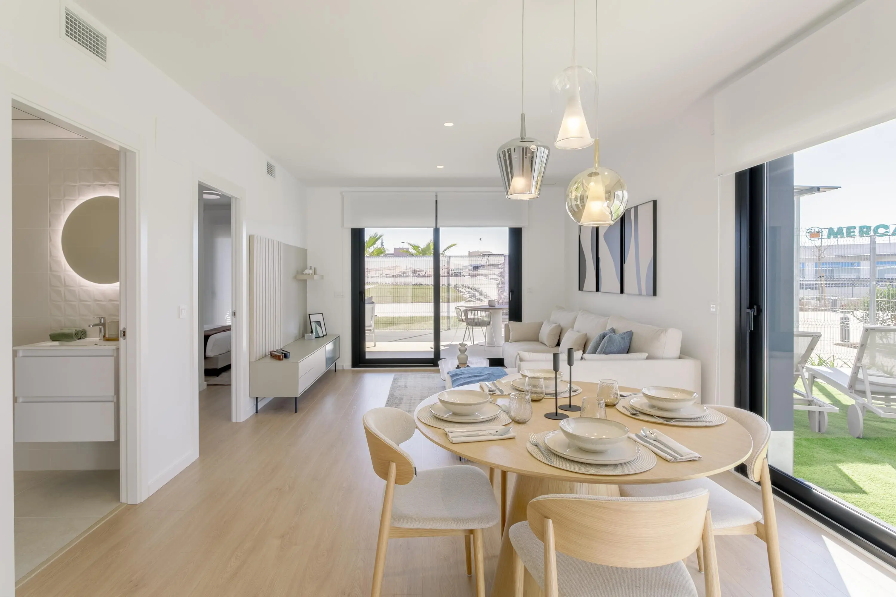 Eden Beach — Torrevieja (Costa Blanca) 
