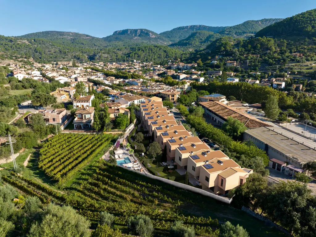 Es Voltor — Esporles (Mallorca) , MALLORCA