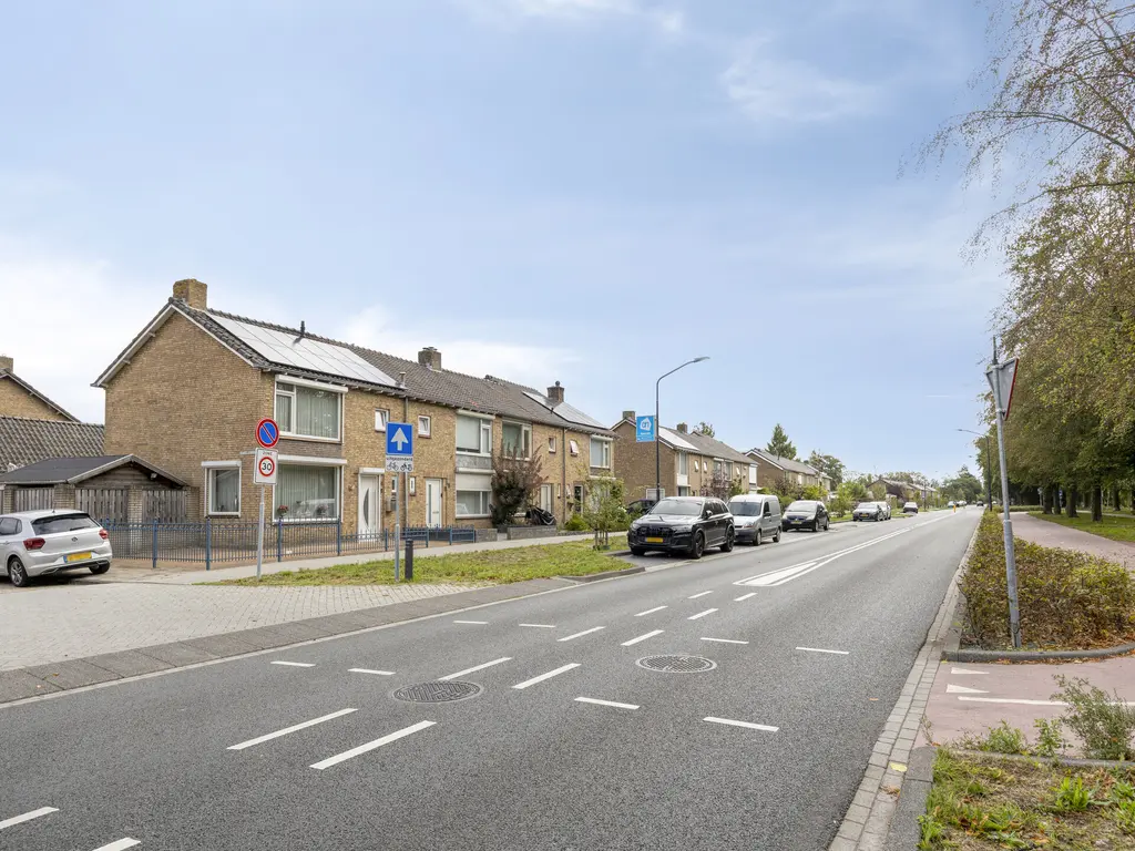 Groenewoudlaan 12, Waalwijk