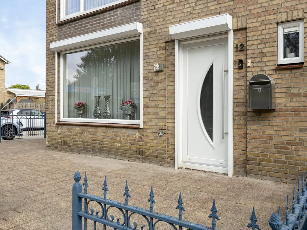 Groenewoudlaan 12, Waalwijk