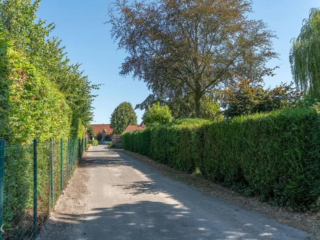 Gilseinde 105  , Ravels
