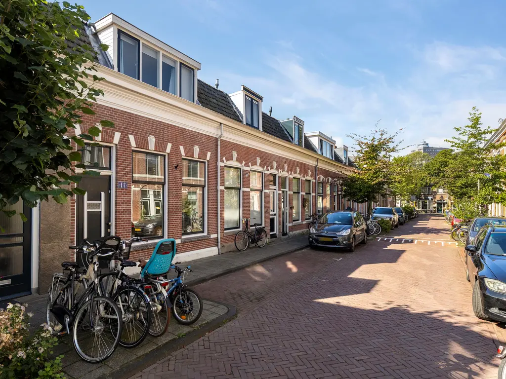 Poelgeeststraat 17, Leiden