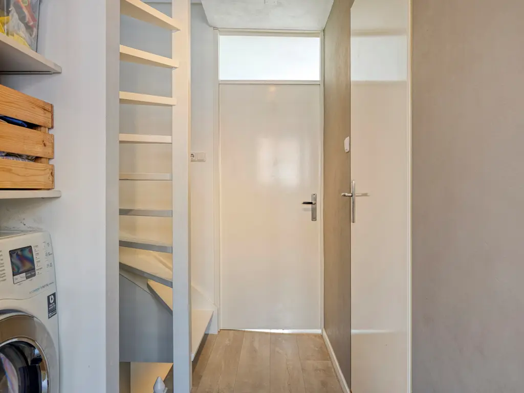 Poelgeeststraat 17, Leiden