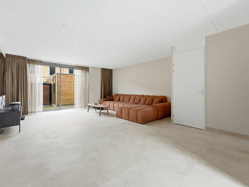 Familie De Marsplein 18, ROTTERDAM