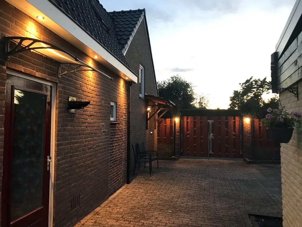 Loonsestraat 5, Sprang-Capelle