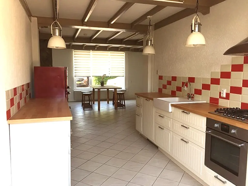Loonsestraat 5, Sprang-Capelle