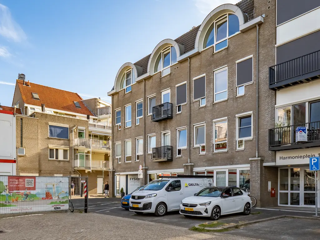 Harmonieplein 123, MAARSSEN