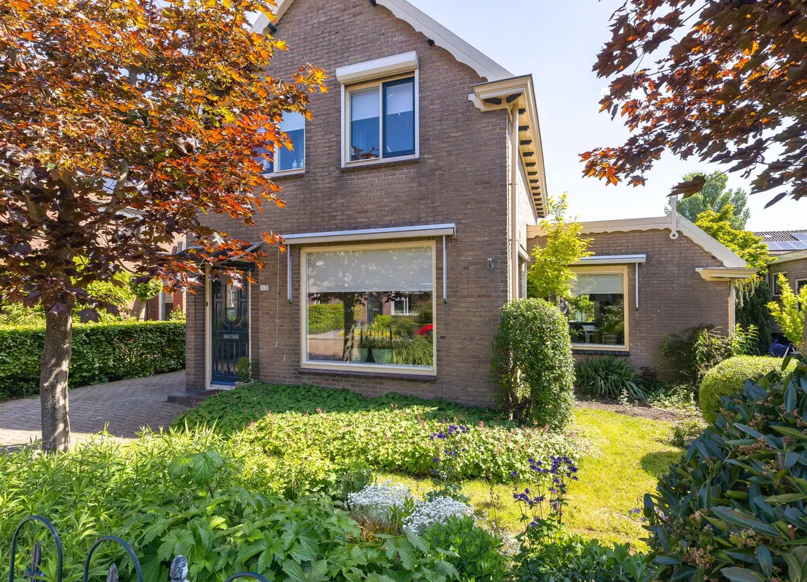 Bernhardstraat 12